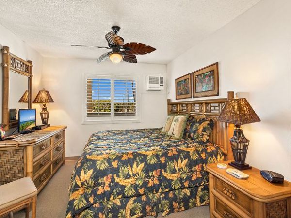 Breathtaking Views from this 2 Bedroom Kihei Condo