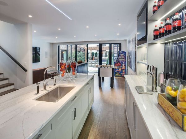 Hamptons Home 1017751