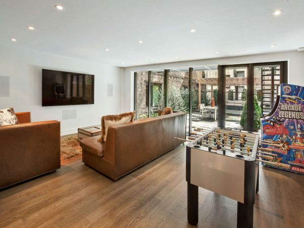 Hamptons Home 1017751
