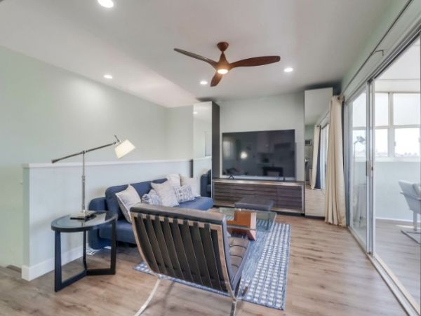 San Diego Beach Communities North Condo 1017752