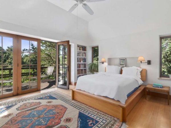 Hamptons Home 1017754