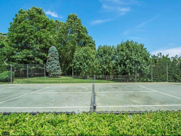 Hamptons Home 1017755