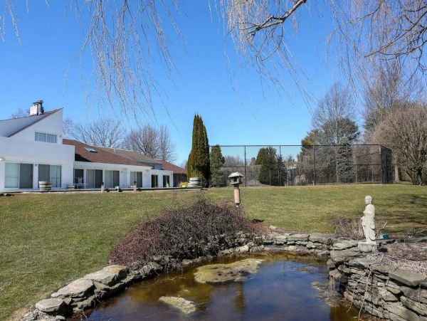 Hamptons Home 1017755