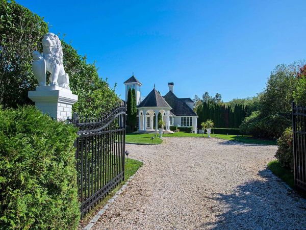 Hamptons Home 1017756