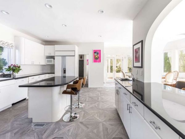 Hamptons Home 1017758
