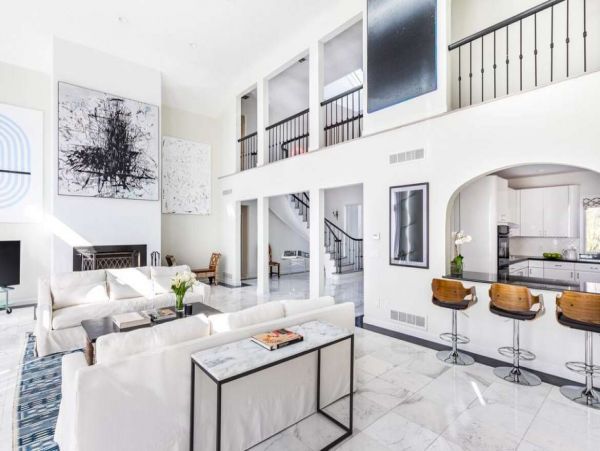 Hamptons Home 1017758