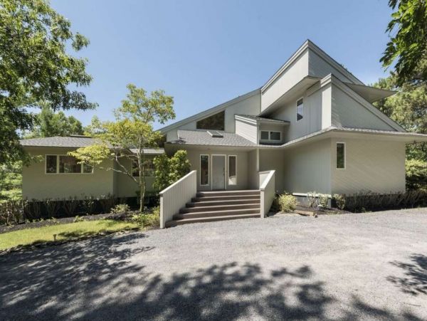 Hamptons Home 1017759