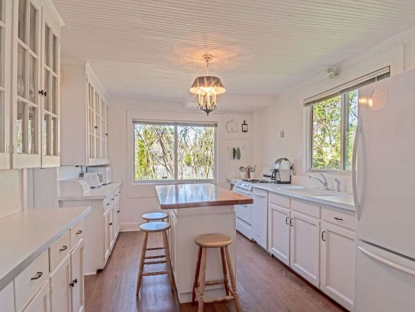 Hamptons Home 1017760