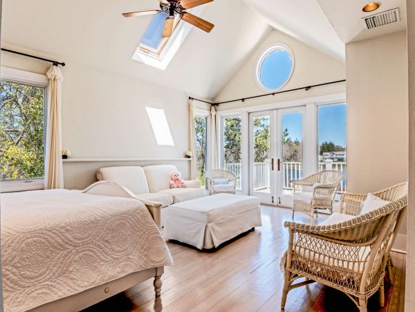 Hamptons Home 1017760
