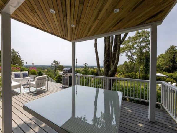 Hamptons Home 1017763