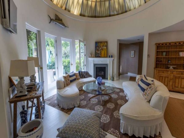 Hamptons Home 1017763