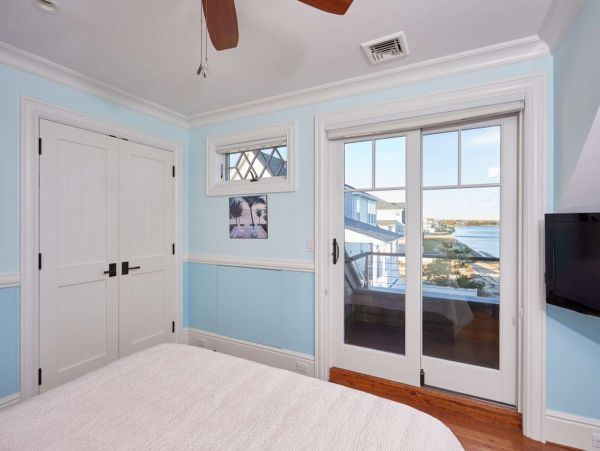 Hamptons Home 1017764