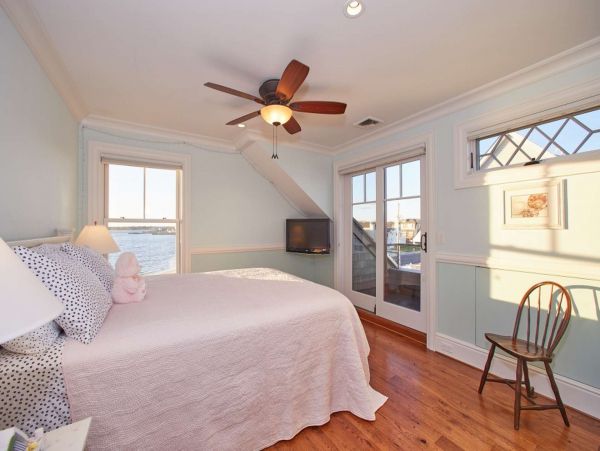 Hamptons Home 1017764