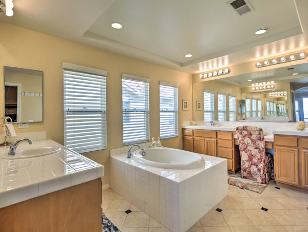 Luxury Vacation Home with Pool, Spa & Views in San Diego