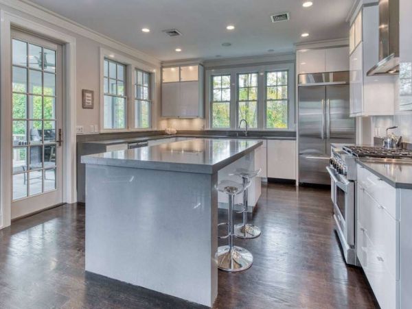 Hamptons Home 1017770