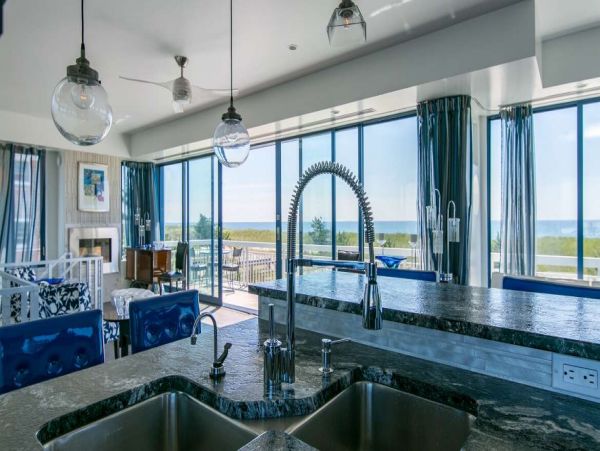 Hamptons Home 1017781