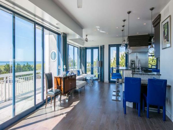 Hamptons Home 1017781