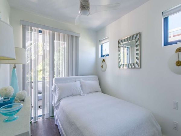 Hamptons Home 1017781