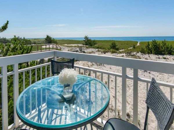 Hamptons Home 1017781