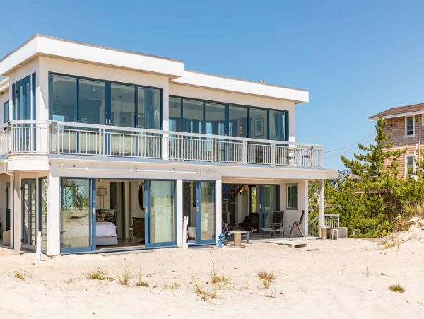 Hamptons Home 1017781