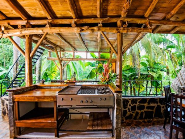Wonderful Puntarenas Rental 6 Bedroom plus loft Sleeps 18