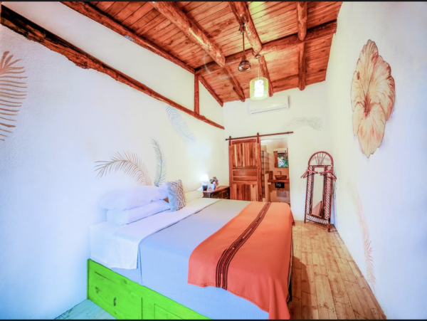 Wonderful Puntarenas Rental 6 Bedroom plus loft Sleeps 18