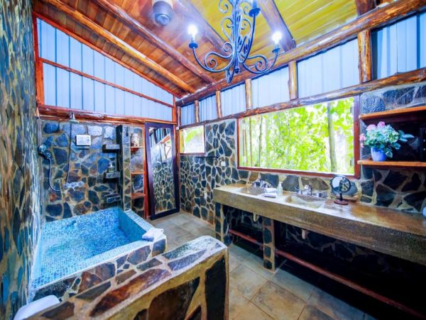 Puntarenas, Costa Rica Vacation Pool Home Ten Bedrooms