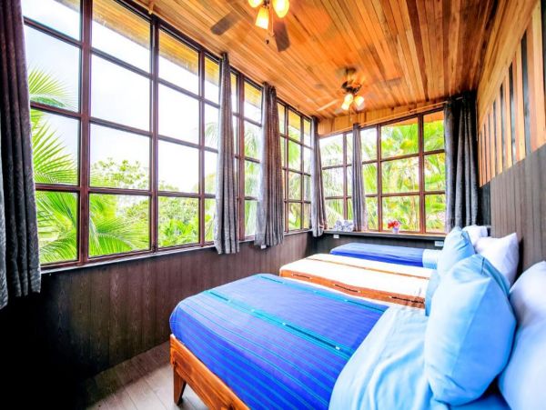 Puntarenas, Costa Rica Vacation Pool Home Ten Bedrooms