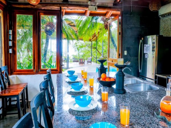Puntarenas, Costa Rica Vacation Pool Home Ten Bedrooms