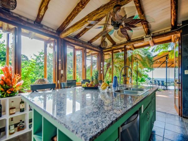 Puntarenas, Costa Rica Vacation Pool Home Ten Bedrooms