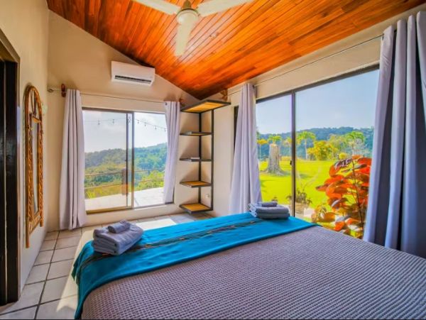 Puntarenas, Costa Rica Vacation Pool Home Ten Bedrooms