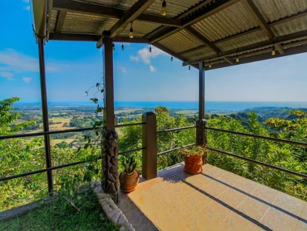 Puntarenas, Costa Rica Vacation Pool Home Ten Bedrooms