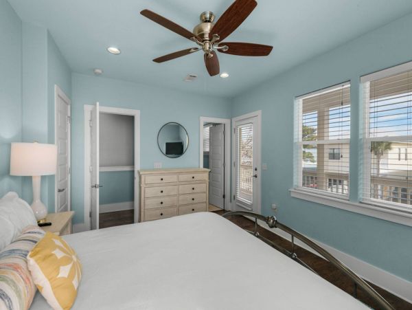 Santa Rosa Beach Luxury Vacation Home Style & Comfort