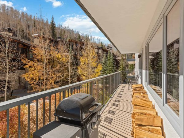 3 bedroom less than 100 yards to Gondola one