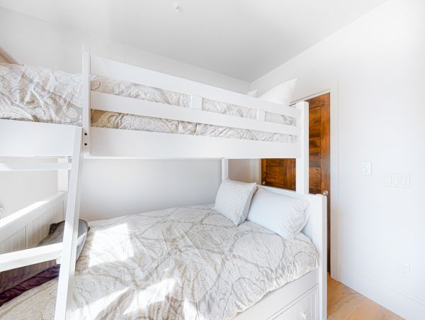 Breckenridge Home 1017925