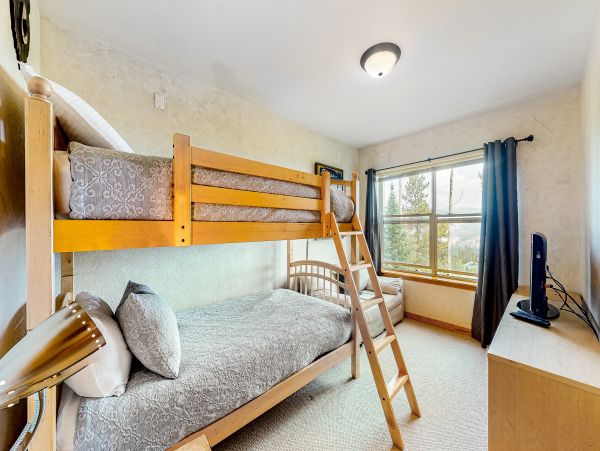 Breckenridge Home 1017971