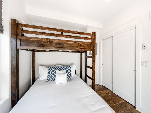 Breckenridge Home 1017980