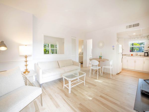 Siesta Key Vacation Bungalow One Bedroom