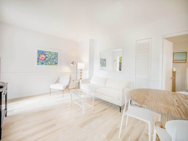 Siesta Key Vacation Bungalow One Bedroom