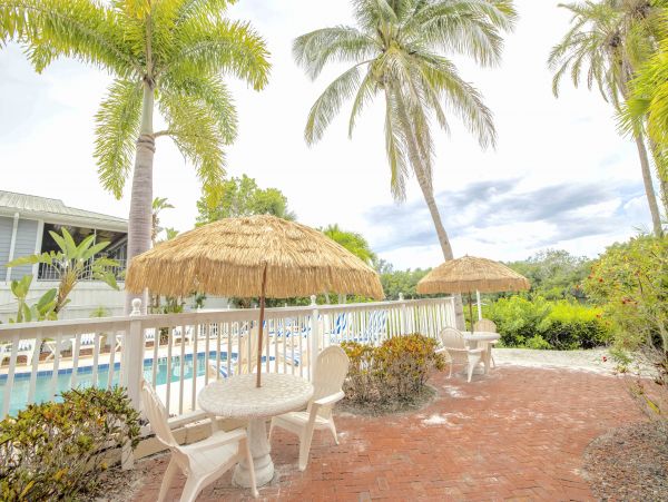 Siesta Key Vacation Bungalow One Bedroom