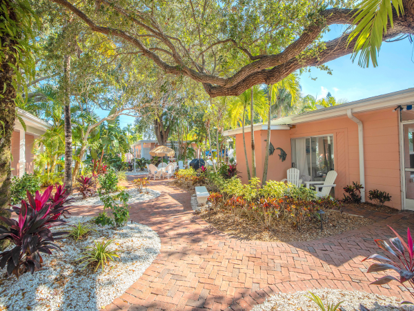 Siesta Key Vacation Bungalow One Bedroom