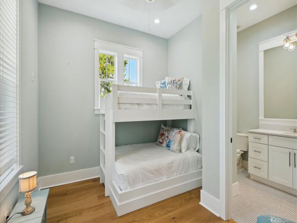 Santa Rosa Beach Vacation Home Five Bedroom