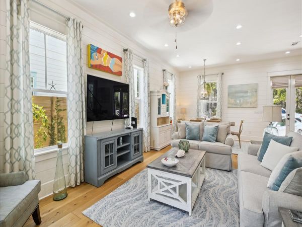 Santa Rosa Beach Vacation Home Five Bedroom