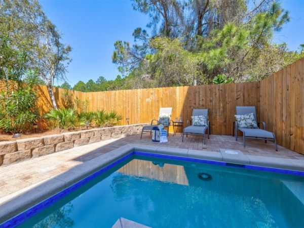 Santa Rosa Beach Gorgeous Vacation Home with Pool 11 Guests
