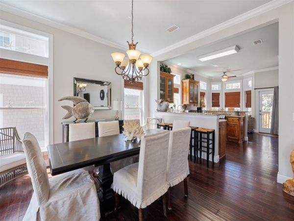 Santa Rosa Beach Gorgeous Vacation Home with Pool 11 Guests