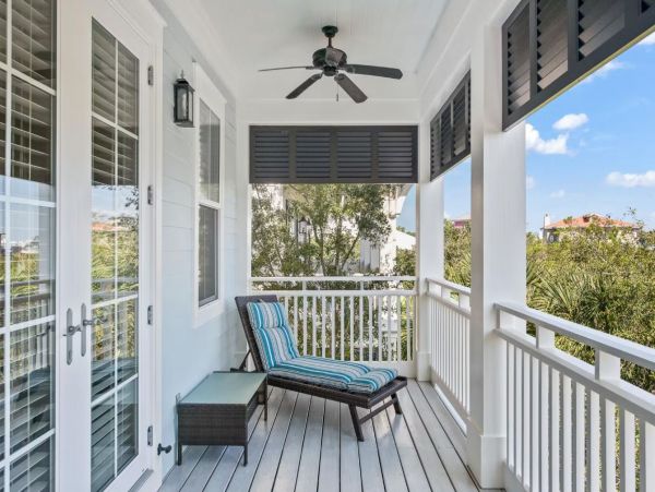 Santa Rosa Beach Four Bedroom Vacation Home Sleeps 14