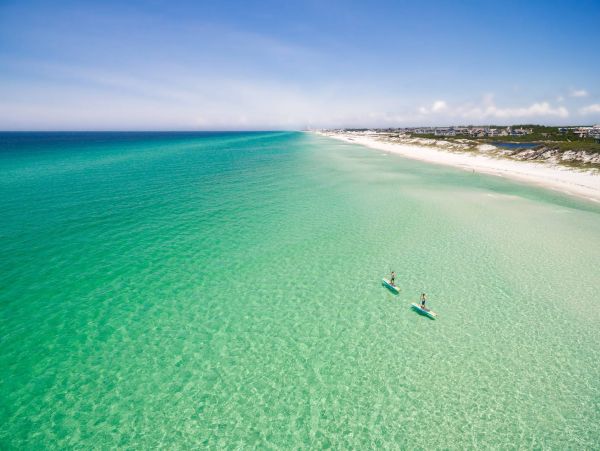 Adorable Beach Vacation Cottage 4 Bedroom Sleeps 11