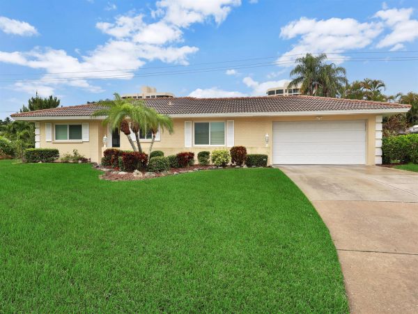 Longboat Key Vacation Pool Home Two Bedroom