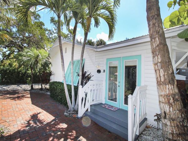 Anna Maria Island Holmes Beach Home 1018069