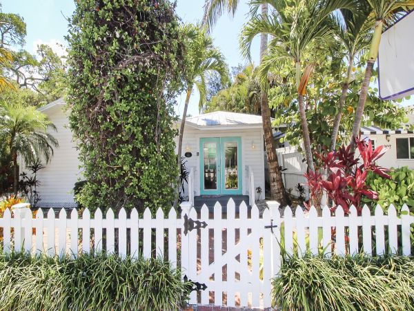 Anna Maria Island Holmes Beach Home 1018069